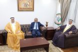 رئيس البرلمان العربي يلتقي الأمين العام لمجلس الوحدة الاقتصادية العربية:*