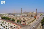 توافد ضيوف الرحمن إلى مسجد نمرة للاستماع إلى خطبة عرفة وأداء صلاتي الظهر والعصر