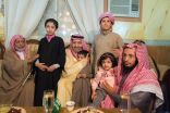 أمير الباحة ينقل تعازي خادم الحرمين الشريفين وولي عهده لذوي الشهيد الغامدي
