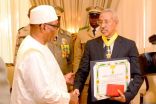 الرئاسة المالية توشح وزير الدفاع الموريتاني