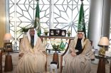 العسومى”: السعودية بقيادة خادم الحرمين الشريفين وولي العهد تقوم بدور رائد في تعزيز التضامن العربي وحلحلة الأزمات بالمنطقة