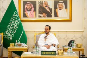 نائب أمير منطقة مكة يُعلن نجاح نفرة الحجيج إلى “مزدلفة”