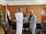 المطيري” يلتقي رئيس الاتحاد العام لنقابات عمال مصر،بمقر الاتحاد 