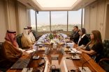 نائب وزير السياحة والآثار تلتقي بالرئيس التنفيذي للهيئة السعودية للبحر الأحمر والمدير التنفيذي للشراكات الاستراتيجية بالهيئة لبحث سبل التعاون في مجال السياحة الساحلية بالبحر الأحمر