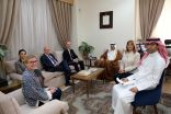السفير د. خالد بن محمد منزلاوي الأمين العام المساعد للشؤون السياسية الدولية، يستقبل ميكائيل ليندفال، وكيل الوزارة للشؤون الدولية لمملكة السويد، 