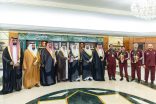 أمير الشرقية يستقبل أعضاء نادي الصم ويشيد بإنجازاتهم الرياضية