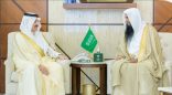 أمير الشرقية يستقبل مدير فرع الإفتاء بالمنطقة