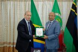 رئيس زنزبار يستقبل الأمين العام المساعد لجامعة الدول العربية مدير عام الصندوق العربي للمعونة الفنية للدول الإفريقية بقصره