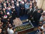 بحضور الآلاف.. شيخ الأزهر يشهد صلاة الجنازة على الدكتور أحمد عمر هاشم