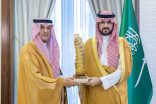 سمو نائب أمير المنطقة الشرقية يستقبل رئيس مجلس إدارة مسابقة مجسم وطن