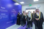 أمير المنطقة الشرقية يدشّن مركز المحاكاة الطبي لتأهيل الكوادر الصحية بكلية محمد المانع بالدمام