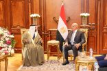 خلال لقائه رئيس مجلس النواب المصري  *رئيس البرلمان العربي يثمن جهود الرئيس السيسي في حفظ الأمن القومي العربي، ويشيد بالتجربة البرلمانية المصرية العريقة*