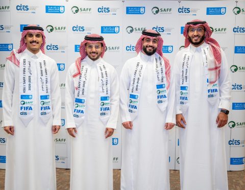 مهتم بالدراسات الرياضية يكشف دراسة علمية عن العمق الإداري قبل الإنجاز الرياضي