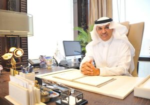 رجل الأعمال عبدالله بن عبداللطيف الفوزان   عطاء يصنع الأثر