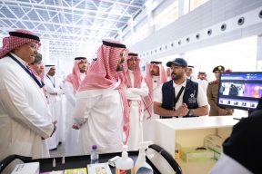 نائب أمير منطقة مكة يتفقد مجمع صالات الحج والعمرة بمطار الملك عبدالعزيز  