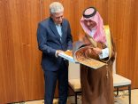 وزير السياحة والآثار يبحث مع وزير السياحة السعودي تعزيز التعاون السياحي بين البلدين