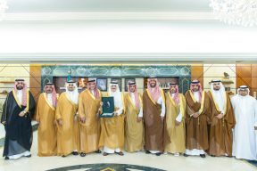 سمو أمير المنطقة الشرقية يستقبل رئيس وأعضاء جمعية بنك الطعام السعودي “إطعام”