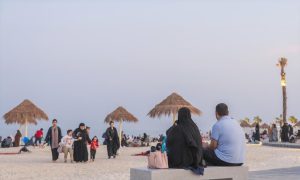 الشاطئ الرملي بالخبر نموذجا ناجحا للاستثمارات البلدية المؤقتة