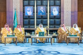 سمو أمير المنطقة الشرقية يرعى الحفل الختامي لمشروع مجتمع الذوق بمحافظة الخبر   