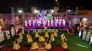 وسط حضور جماهيري كثيف .. انطلاق مهرجان الأطاولة التراثي التاسع برعاية سمو أمير منطقة الباحة 