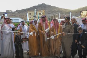 برعاية سمو أمير الباحة .. محافظ القرى يفتتح ملتقى “عرش الحرف” في نسخته الأولى
