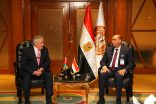 خلال فعاليات الدورة الـ52 لمؤتمر العمل العربي بالقاهرة..     وزير العمل يبحث مع نظيره الأردني أوضاع العمالة المصرية في المملكة وتعزيز التعاون المشترك