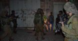 بينهم فتاة ووالدها.. الاحتلال يعتقل 15 فلسطينيا بحملة مداهمات بالضفة والقدس