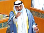 رئيس الوزراء الكويتي يفتتح حملة التطعيم ضد كورونا