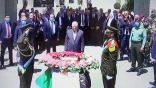  الرئيس الفلسطيني خلال مراسم تشييع الشهيدة أبو عاقلة: نحمل الاحتلال المسؤولية الكاملة عن الجريمه