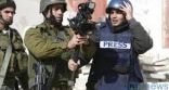“وفا”: 25 انتهاكا إسرائيليا بحق الصحفيين خلال الشهر الماضي