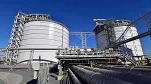 اندلاع حرائق في وحدات تابعة لمصفاة نفط في الكويت بعد هجوم بمسيرات