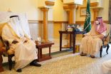 نائب أمير منطقة مكة المكرمة يتسلم التقرير السنوي لأعمال معهد الإدارة