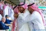 #شاهد .. فرحة وزير الرياضة السعودي الأمير عبدالعزيز بن تركي الفيصل مع لاعبي الأخضر