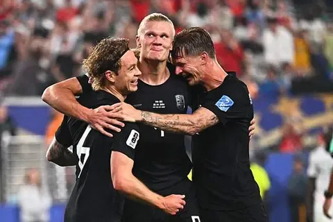 النرويج تدهس السنغال في طريقها إلى دور الـ 32 بكأس العالم